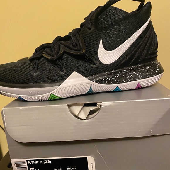 original kyrie 5